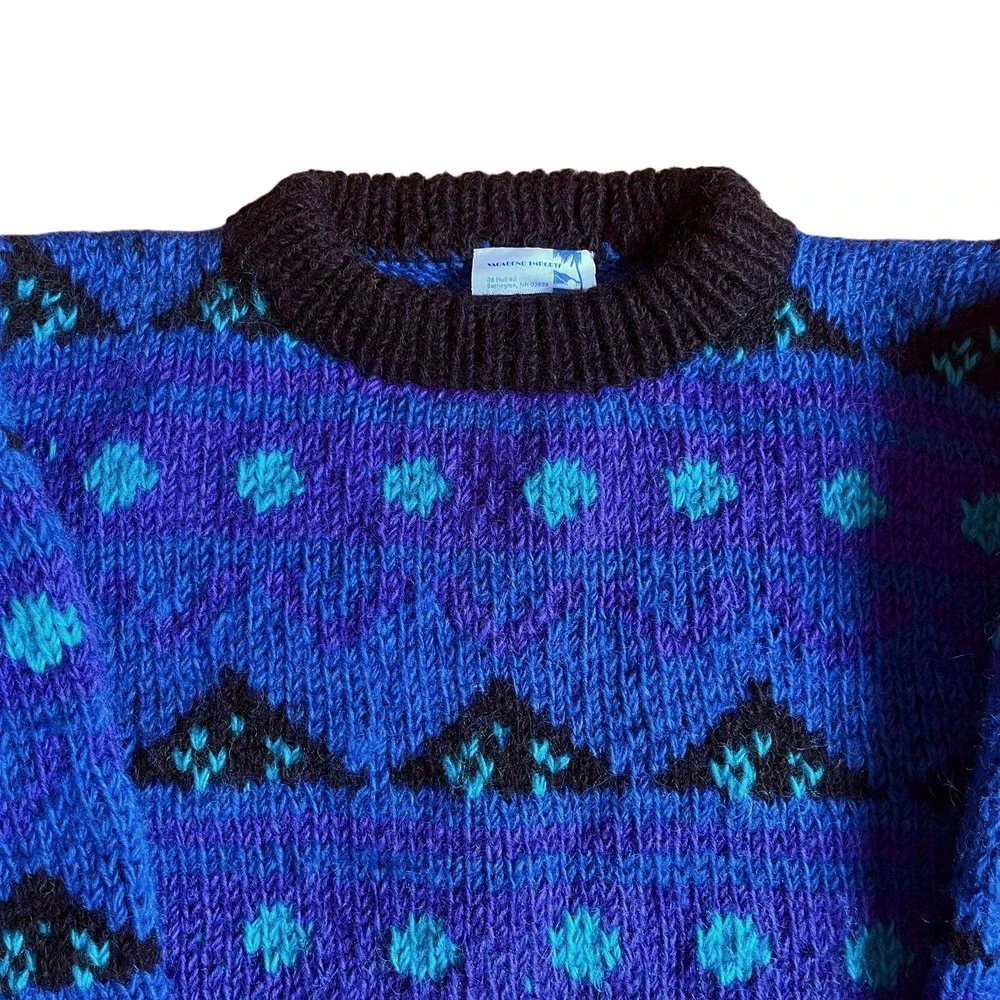 Vagabond Imports Vintage Hand Knit Wool Sweater Unisex Granola Girl 90s Grunge
